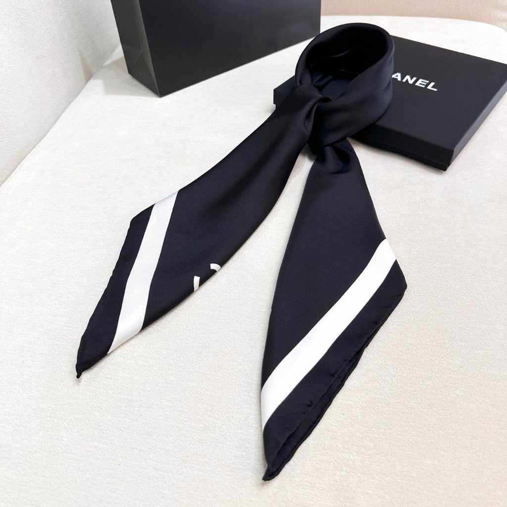 - 26S SCARF 90 IN SILK 303206